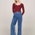 Tommy Jeans - Tricou pe Roșu Bordeaux